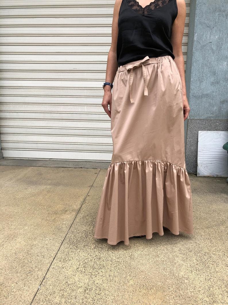 Women Long Elegant Skirt / Maxi Cotton Skirt / Oversize Summer Maxi Skirt with Pockets Ruffle Shuffle image 8