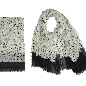 Elegant Lightweight Leaf Print Scarf, Women&#39;s Soft Fashion Floral Scarf with Fringe Edges, Available in Black and Yellow, Scarf Gift for Her