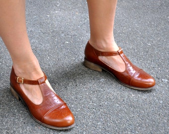 Jane - Womens Mary Janes, Leather Mary Jane, Vintage Shoes, Brown Mary Jane shoes, Custom Shoes, FREE customization!!!