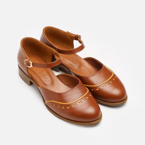 ladies brown dress sandals Easy Spirit - Women's - Galanti Leather Dress Sandals main image 0