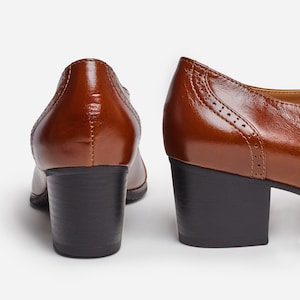 Vienna Oxford Pumps, Womens Oxfords, Wingtip Heels, Brown shoes, Heeled Oxfords, Low heel, Chic Shoes, FREE customization immagine 6