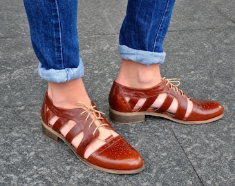 Nassau - Sandalias Oxford de piel marrón, zapatos de mujer con aberturas, bailarinas cerradas, personalizables
