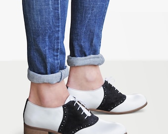 Stocker: Women’s White Leather Saddle Shoes – Black Suede Oxford Lace-Ups, Customizable and Handmade