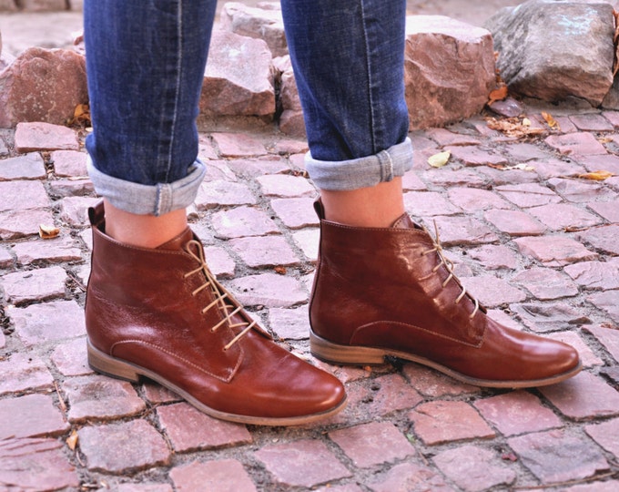 women's lace up brogue ankle boots