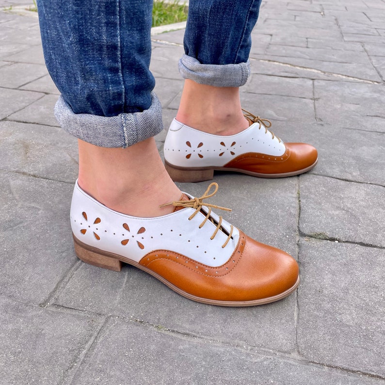 Venice Womens Summer Leather Oxfords, Classic Handmade Shoes, Brown shoes, White Shoes, Custom Shoes, FREE customization image 2