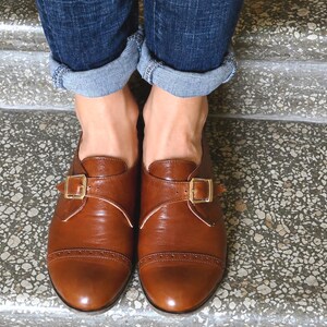 Women's brown leather shoes
