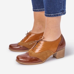 Morgan - Women&#39;s retro oxfords shoes with block heels, 1920s brogue dress shoes in tan leather, fully handcrafted and customizable