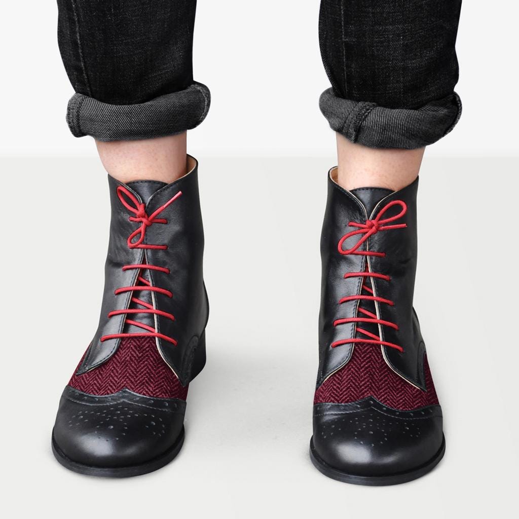 Regent - Women's ankle boots, dress lace-up boots in black leather and burgundy tweed canvas, fully handcrafted and customizable