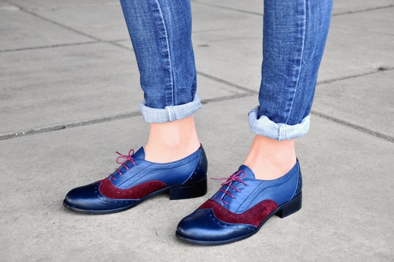 Burgundy oxford hotsell shoes womens