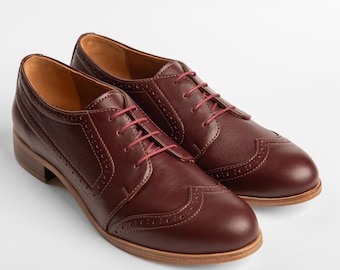 Hendrick: Women’s Burgundy Leather Oxford Shoes – Wingtip Brogues, Lace-Up Dress Flats, Handmade and Customizable