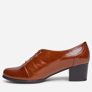 Vienna Oxford Pumps, Womens Oxfords, Wingtip Heels, Brown shoes, Heeled Oxfords, Low heel, Chic Shoes, FREE customization immagine 5