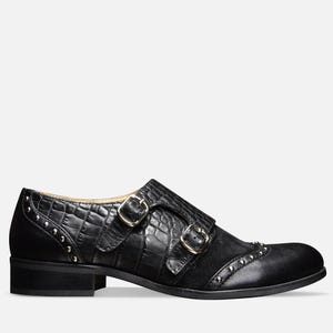 Women's fashionable shoes