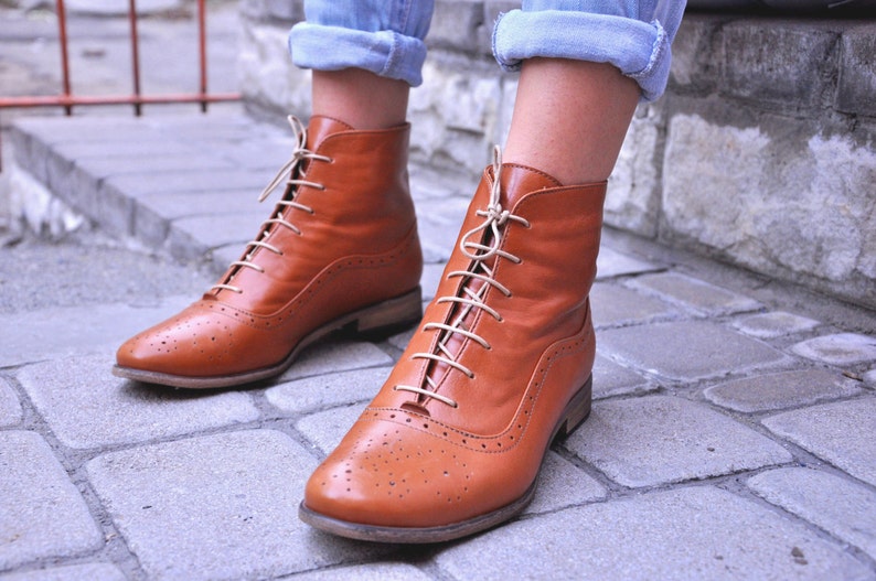 Vintage Shoes, Vintage Style Shoes     Camden - Womens Fall Boots Lace-up Leather Boots Oxford Boots Retro Boots Winter Boots Custom boots FREE customization!!!  AT vintagedancer.com