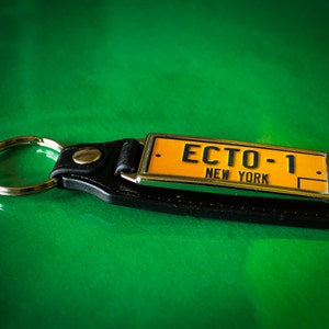 Ghostbusters License plate (ECTO-1) Medallion Keyring