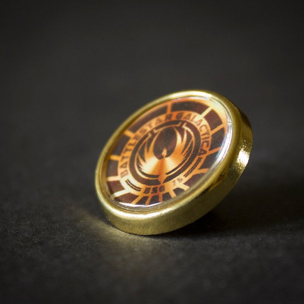 Grand Battlestar Galactica Lapel /Tie Pin Badge
