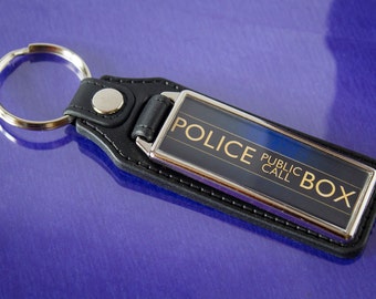 Dr Who TARDIS Police Box Medallion Keyring