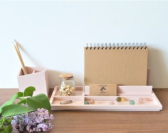 Ensemble de bureau en bois, organisateur, bulle colorée, rose clair, couleur nude, ensemble de bureau délicat, bois naturel, élégant, frais,