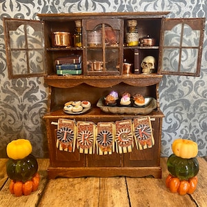 Stacked Pumpkins, Dollhouse, Dollhouse Accessories, Halloween, Halloween Dollhouse, Fall, Pumpkins