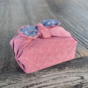 Furoshiki (geverfde Furoshiki) - Dubbelzijdig geverfde Furoshiki - Haaienpatroon / Linnentype - 100% katoen - Bordeauxrood x Marineblauw - Marineblauw x Groen - Groen x Roestrood - 50cm, 90cm, 105cm