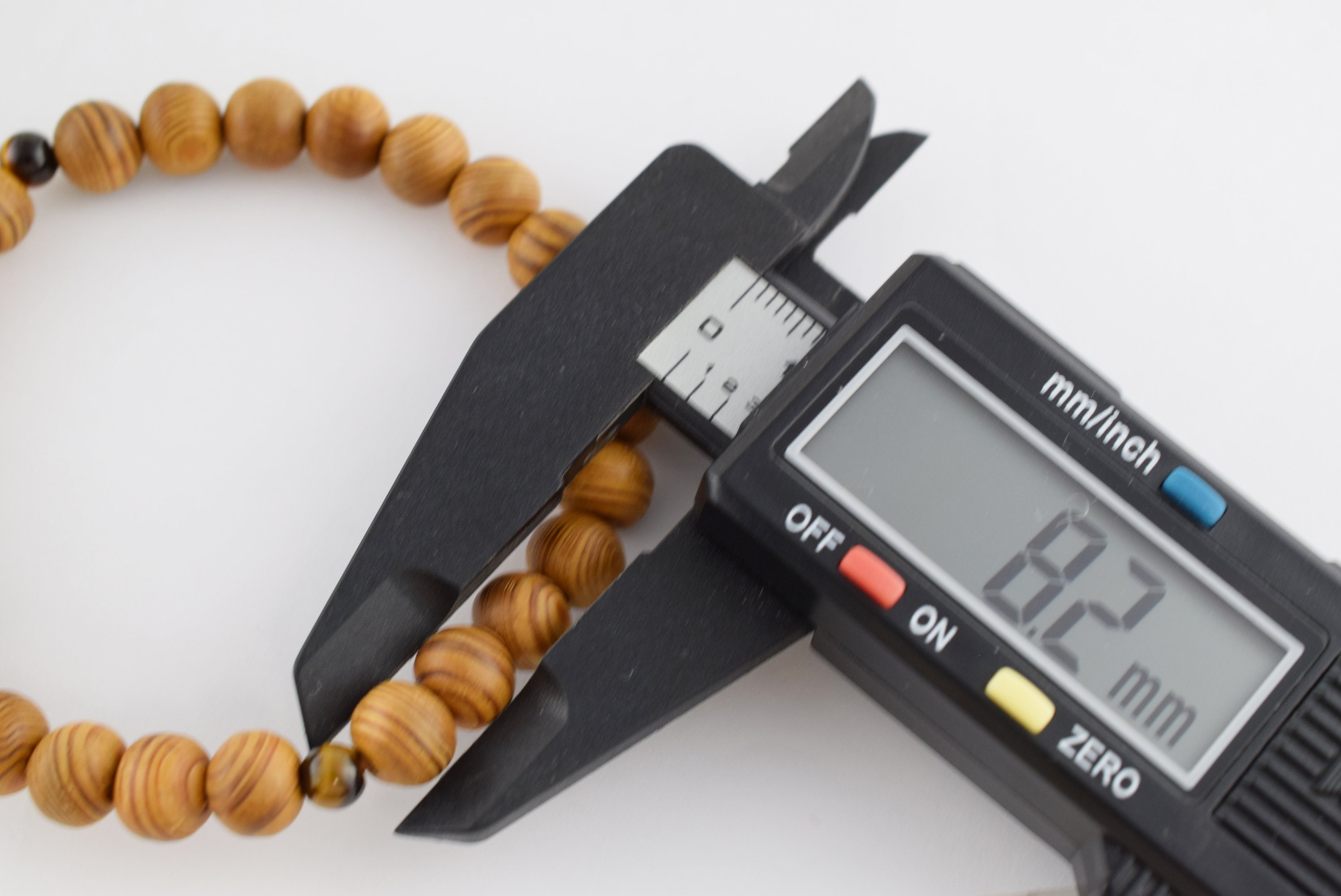 8mm Japanese Cedar Yakusugi Wood & Tiger Eye Bracelet Juzu