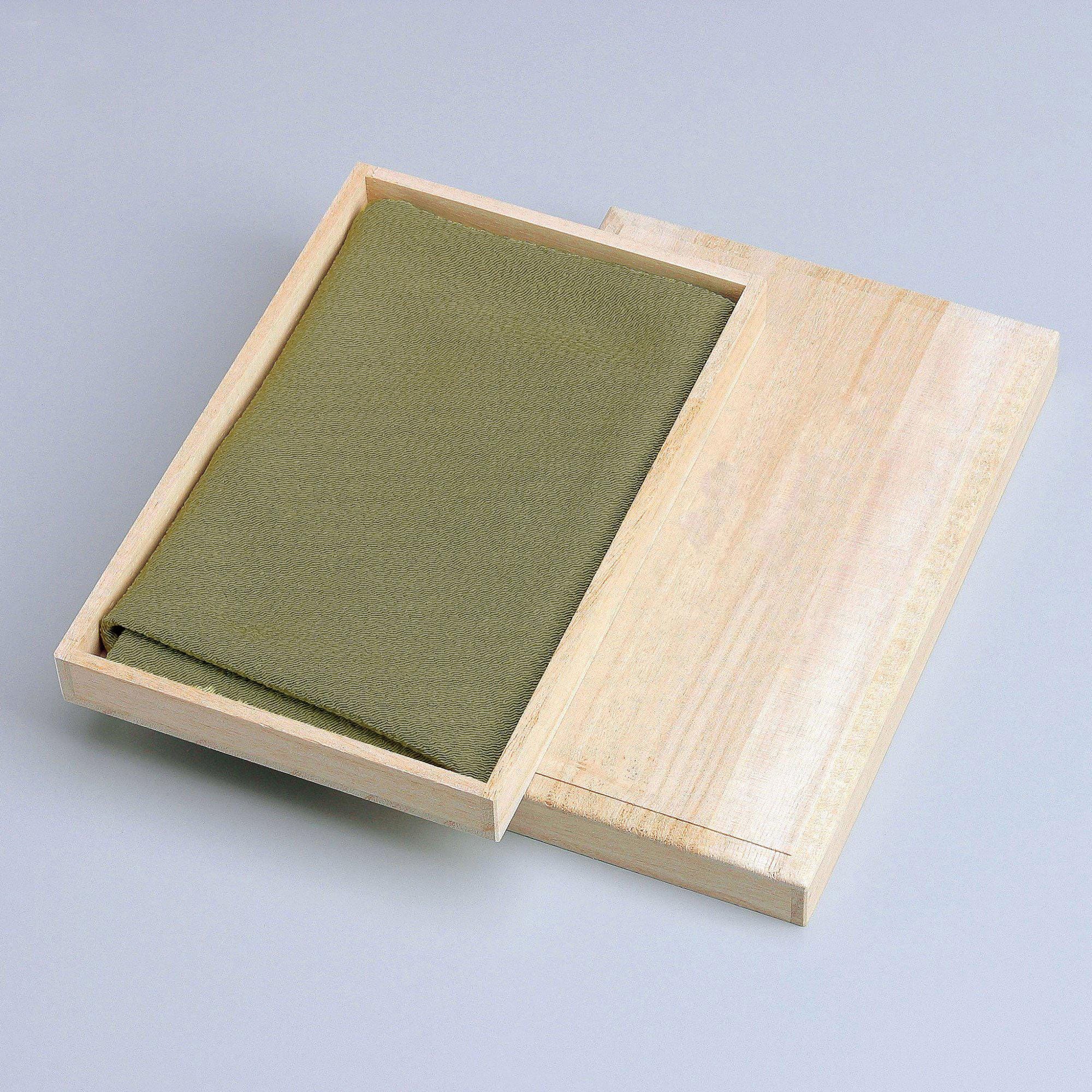 風呂敷 草木染 ふじみやび ふろしき 正絹 桐箱入 - Etsy 日本