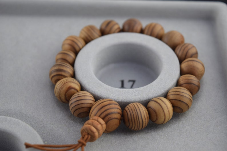 Japanese Cedar Yakusugi Wood Bracelet Juzu Prayer beads Rosary dhyāna Zen Kyoto rare Natural Gift Present Mala Guru Bead for Men image 8