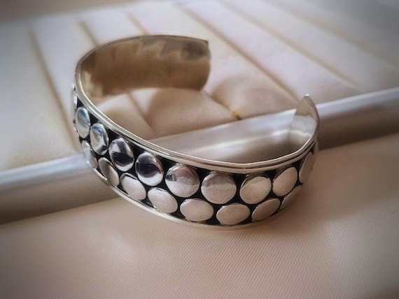 Vintage Raised Dot 925 Solid Sterling Silver Bang… - image 1