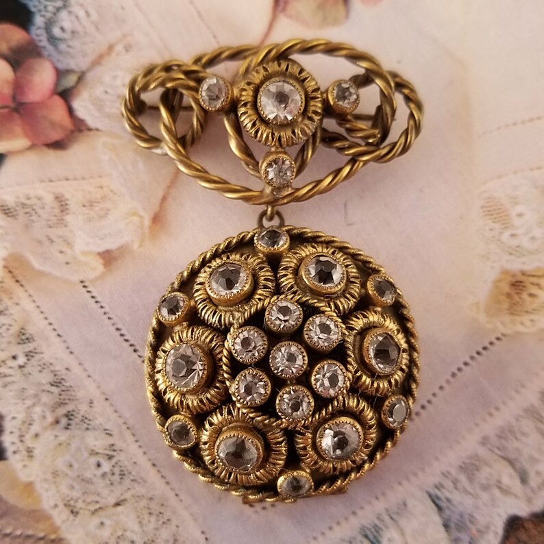 Sandor Locket Brooch Ornate Antiqued Gold Tone