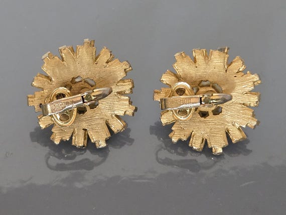 Crown Trifari Pearl Earrings Atomic Design Textured Gold Tone View 4