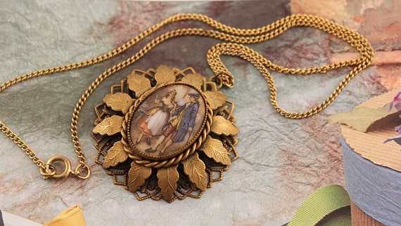 Retro Revival Jewelry Vintage Victorian Revival Ornate Gold Tone Floral Cameo Pendant Necklace Cameo Statement Necklace