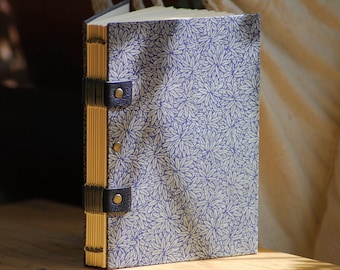 Blue notebook in A6 format, 180-page diary with Coptic binding, made with ivory paper or kraft paper