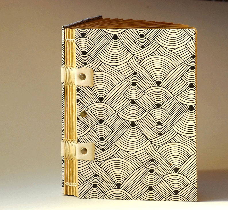 Travel notebook with caramel and black or ivory and black geometric patterns, this handmade notebook is made up of 120 pages of kraft paper image 6
