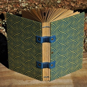 Travel diary with geometric patterns ivory and black or plum or turquoise, 120 pages of kraft paper 120g