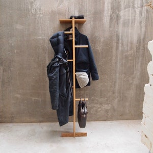 The TB.24 - Coat Stand - Free standing Coat Rack, Garderobe, Garderobestand, Stumme Diener