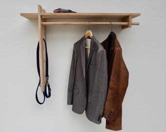 The Front - Wall Hanging Coat / Clothes Rack in Oak - Wandgarderobe aus Eiche