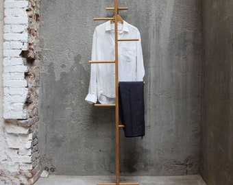 The TB.25 - Coat Stand / Valet Stand , Garderobe, Garderobenstander, Stummer Diener