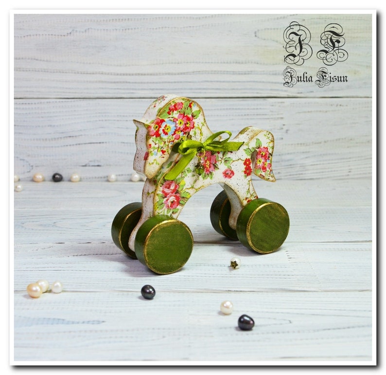 White Horse Figure Wood Toy Rolling Toy Rustic Home Decor Toy Etsy