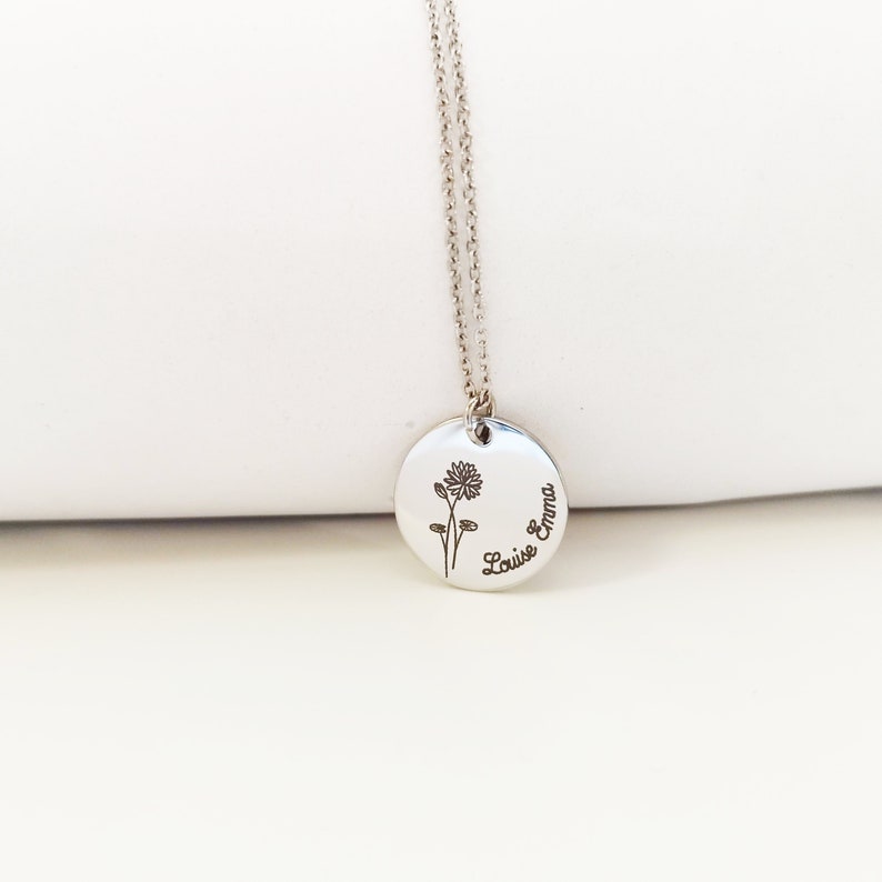 Cadeau personnalisé pour Maman, Bijou maman, Fête des mères, Bijou Fleur de naissance, Cadeau naissance, Collier maman gravé fleur et prénom image 4