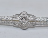 14k White Gold Antique Filigree Diamond Bar Pin