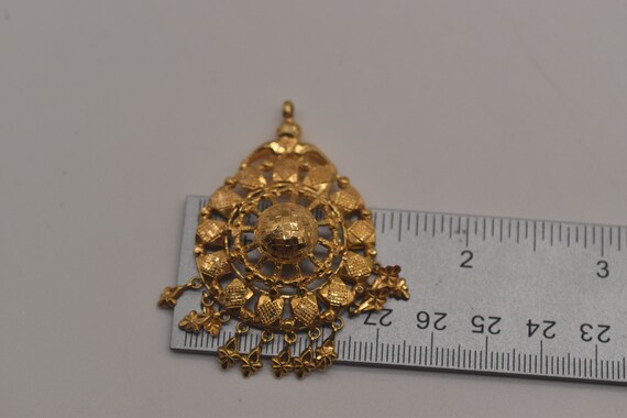 Beautiful 22k, 6.2g, yellow gold pendant. - image 6