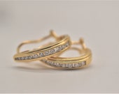 18k Yellow Gold Diamond 1/2 Hoop Earrings .915 CTS TW