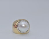 Italy Designer Signed 14k Gold Mabe Pearl Wide Band Ring
