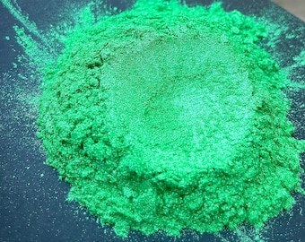 GREEN Hyper Vibrant Pearl Powder Cosmetic Grade Pigment -Cosmetics, Nail Polish, Resin Art, Pottery, Water Color, Acrylics, Epoxy