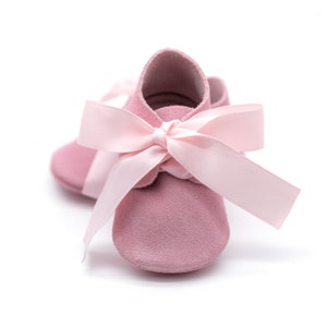 Pink baby shoes, toddler shoes, birthday shoes, baby shower gift, kids shoes, birthday gift, birthday outfit, soft sole newborn shoes