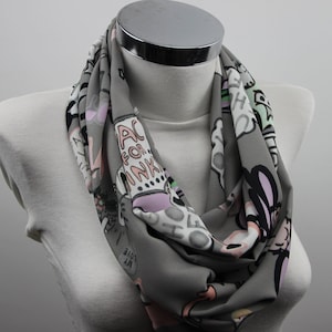 Pop Art Infinity Foulard, Speech Balloon Design, Speech Bubbles, Thought Bubbles Scarf, Crêpe Fabric, Loop Scarf, Cadeau de Noël, Cadeau pour elle