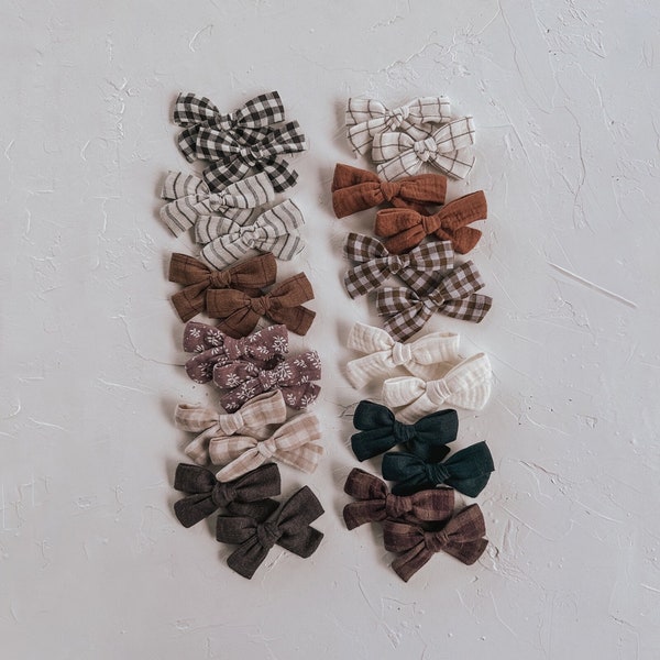 PIGGY SETS // mini Indy. handmade hair bows for girls, pigtails. neutral floral, plaid, solid linen.