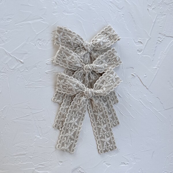 SOLSTICE || khaki chambray and cream embroidered floral hair bow, handmade for girls, scalloped bow.