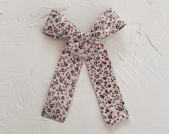 FOURTEEN || pink and burgundy floral hair bow, handmade for girls. floral sweet romantic valentine bow.