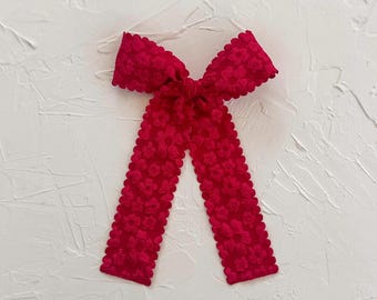 CUPID || red scalloped embossed floral hair bow, handmade for girls. floral sweet romantic valentine bow.