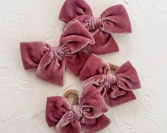 OPHELIA || dusty mauve velvet, handmade for girls. sweet festive romantic valentine bow.